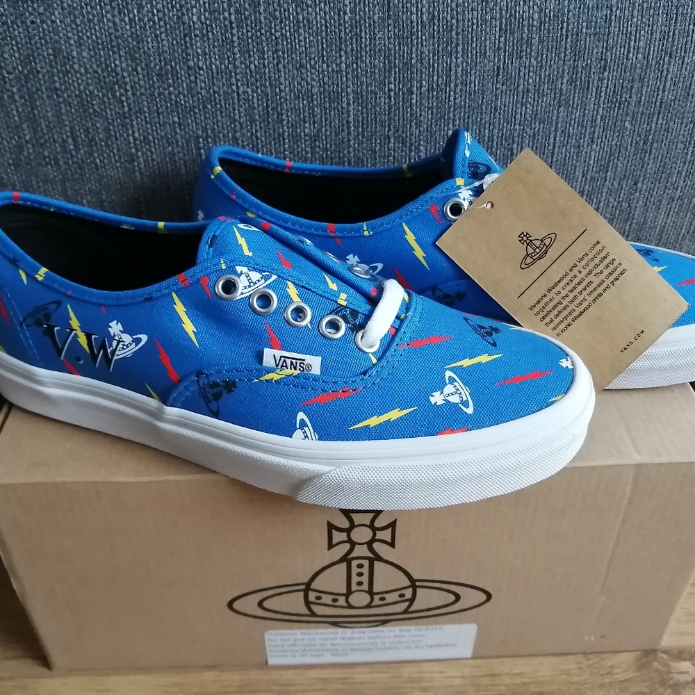 Vans X Vivienne Westwood Authentic Size 8 Women Blue Thunderbolts. New With Box